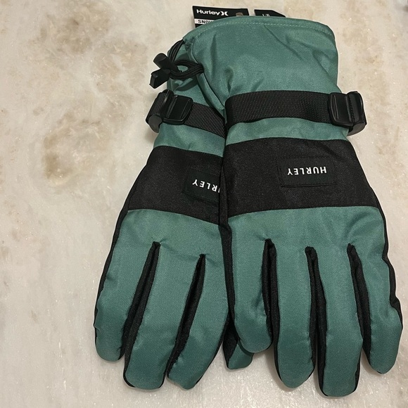 NEW HURLEY - Men’s water resistant adjustable breathable grip Snow Gloves - Picture 8 of 13